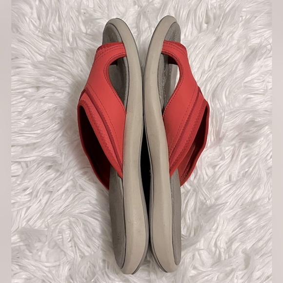 Columbia Kea ll Orange Red One Toe Loop Sandals Size 10 - Picture 2 of 5